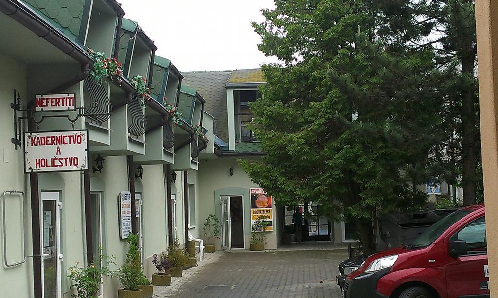Penzion Marina Pri Slovenskej Restauracii Brezno Phòng bức ảnh
